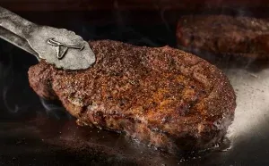 Renegade Sirloin 6 oz - LongHorn Lunch Menu